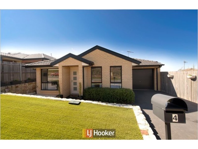 4 Ashton Calvert Street, Casey ACT 2913