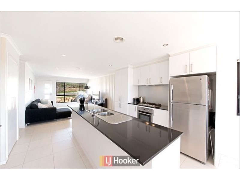 4 Ashton Calvert Street, Casey ACT 2913
