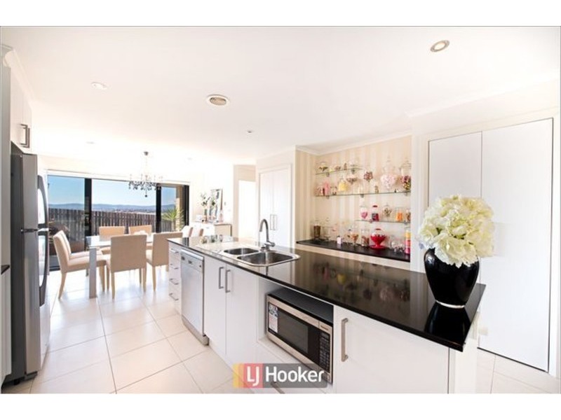 4 Ashton Calvert Street, Casey ACT 2913