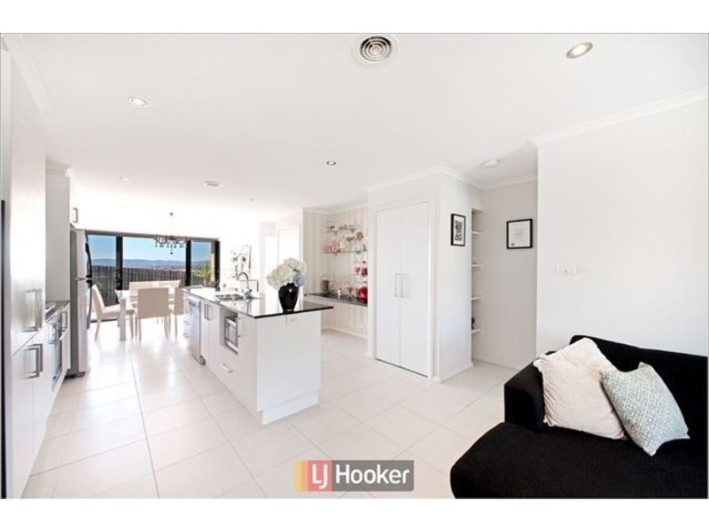 4 Ashton Calvert Street, Casey ACT 2913