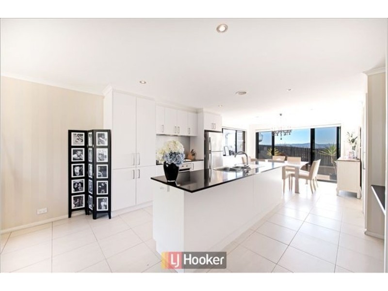 4 Ashton Calvert Street, Casey ACT 2913