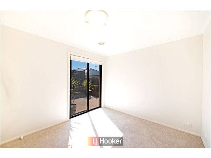 4 Ashton Calvert Street, Casey ACT 2913