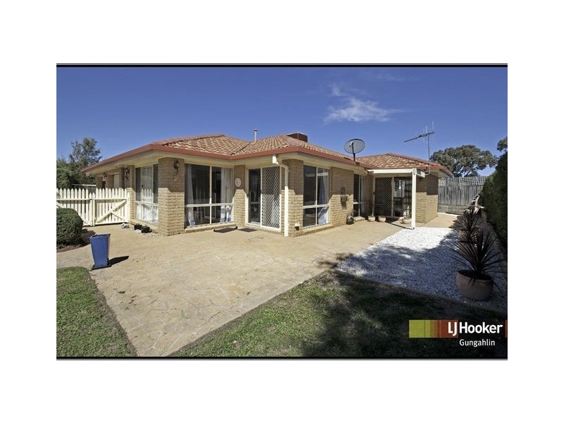 17 Naas Close, Amaroo ACT 2914