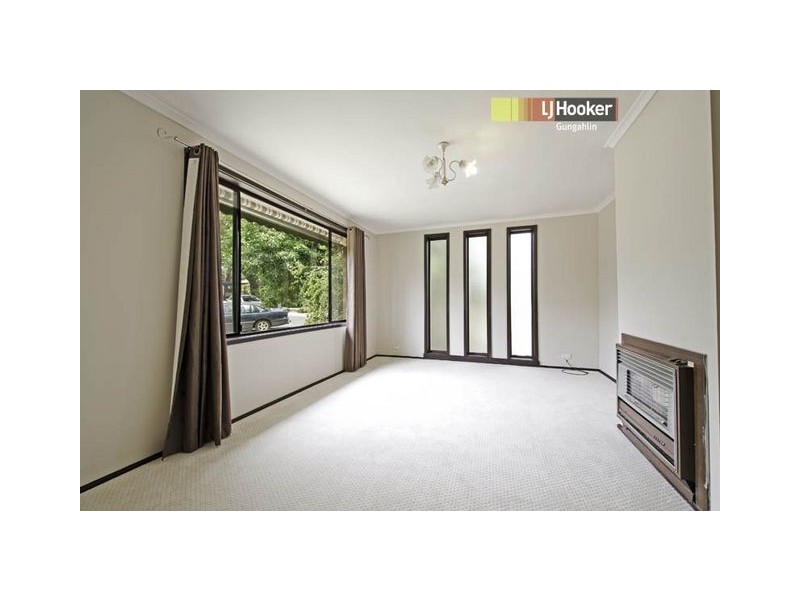 12 Kingham Place, Charnwood ACT 2615