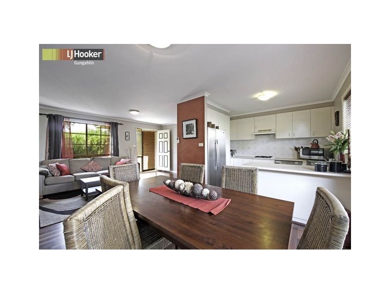 2/27 Roderick Street, Amaroo ACT 2914