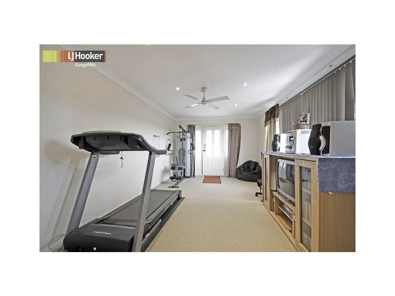 17 Tinderry Circuit, Palmerston ACT 2913