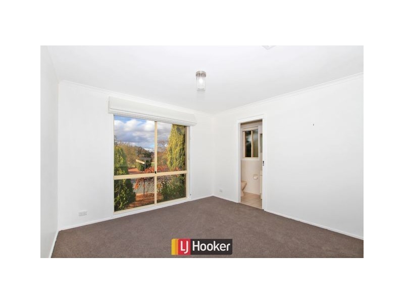 9 Bungaree Crescent, Ngunnawal ACT 2913