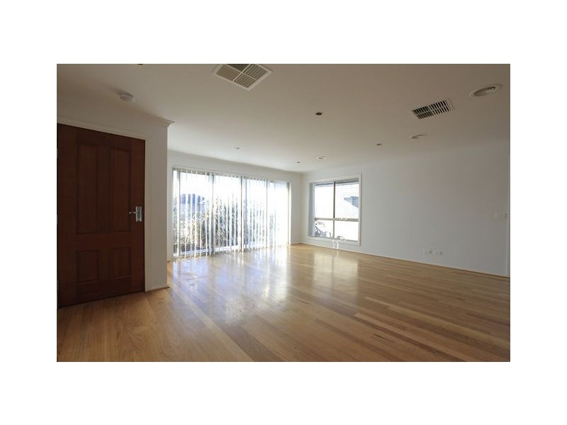 9 Grimstone Place, Franklin ACT 2913