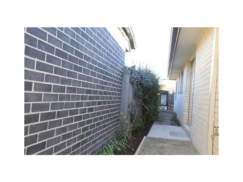 9 Grimstone Place, Franklin ACT 2913