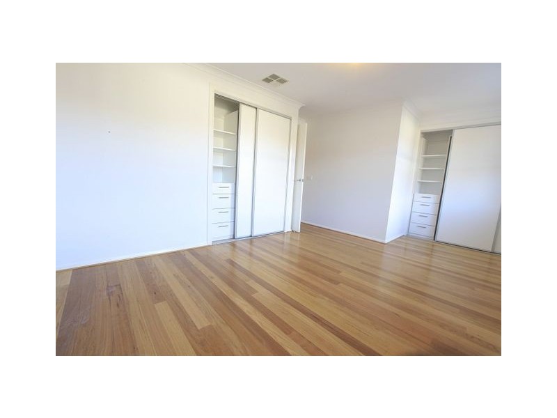 9 Grimstone Place, Franklin ACT 2913