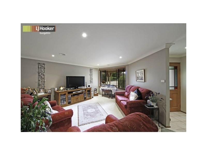 6 Dooland Court, Nicholls ACT 2913