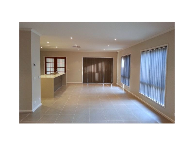 9 Peter Coppin Street, Bonner ACT 2914