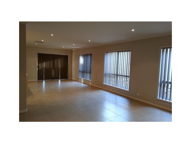 9 Peter Coppin Street, Bonner ACT 2914