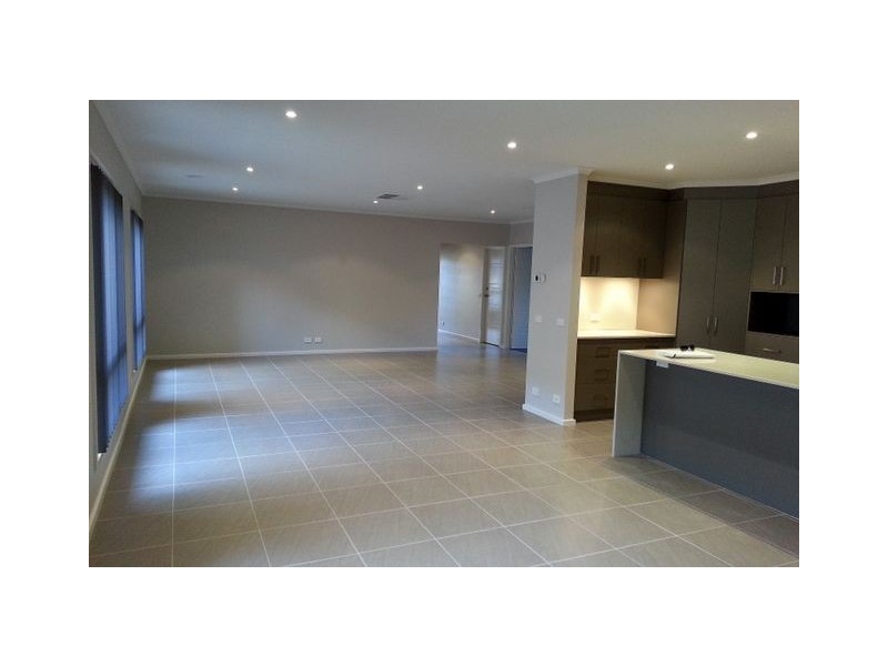 9 Peter Coppin Street, Bonner ACT 2914