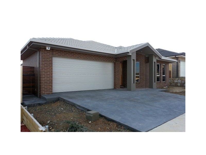 9 Peter Coppin Street, Bonner ACT 2914