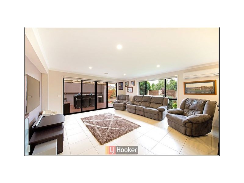 39 Tanami Street, Harrison ACT 2914
