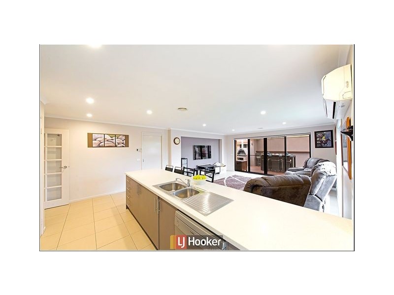 39 Tanami Street, Harrison ACT 2914