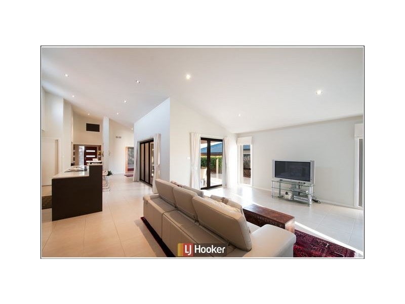 31 Eric Mawson Street, Harrison ACT 2914
