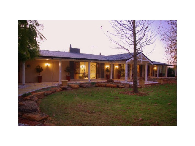 Wattle Grove WA 6107