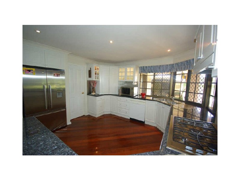 Wattle Grove WA 6107