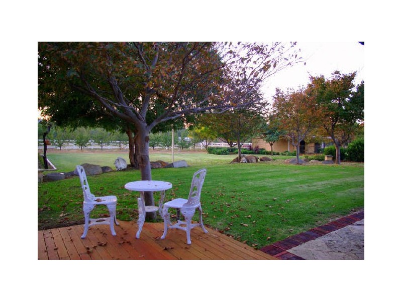 Wattle Grove WA 6107