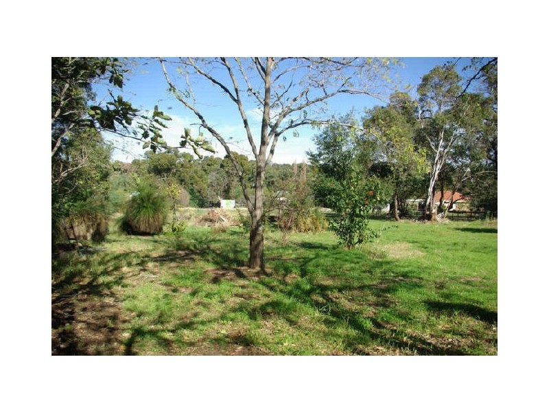 91 Railway Road, Kalamunda WA 6076