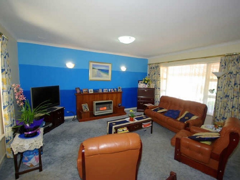 64 Williams Road, Gooseberry Hill WA 6076