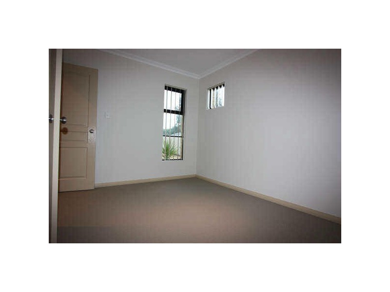 14C Chichester Way, Nollamara WA 6061