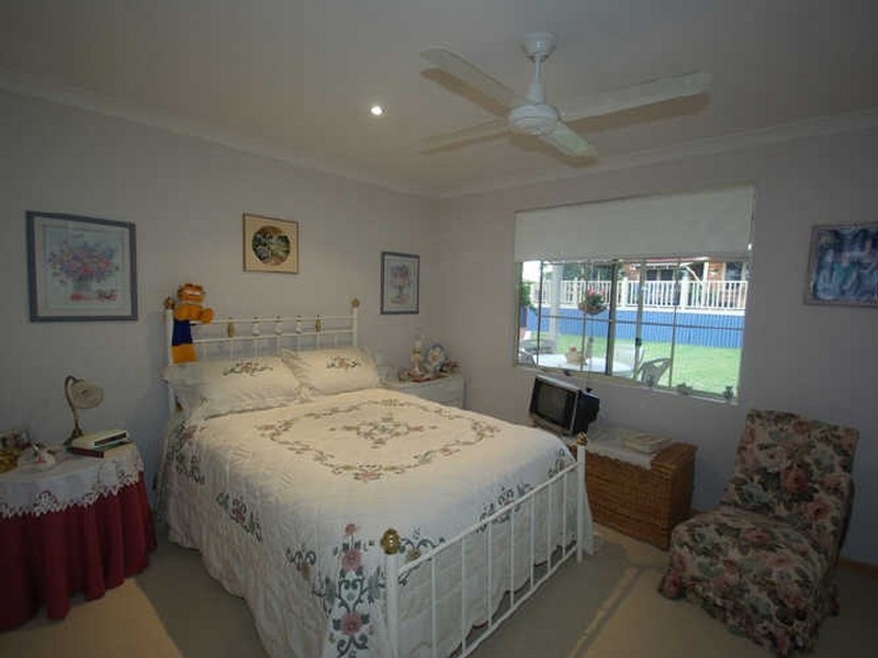 101 Lesmurdie Road, Lesmurdie WA 6076