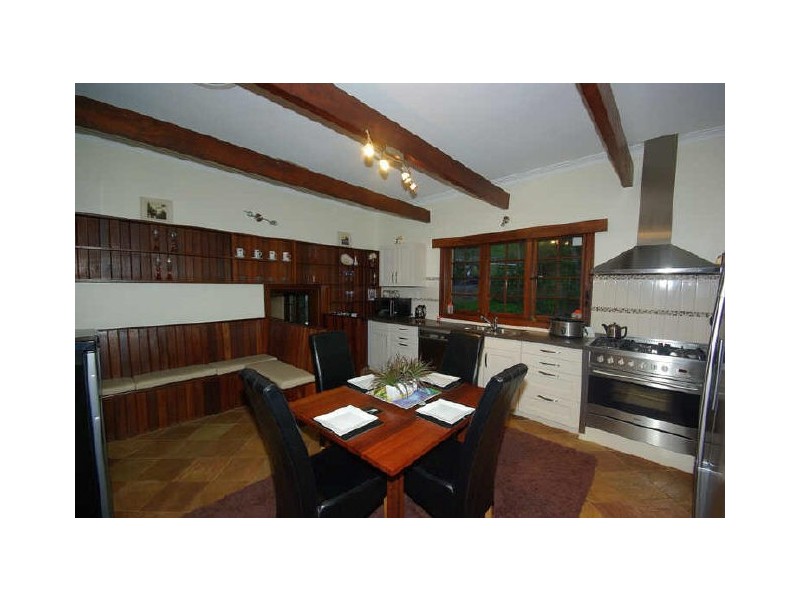 39 Lansdowne Road, Gooseberry Hill WA 6076