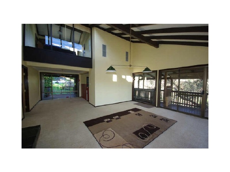 31 Taylor Road, Kalamunda WA 6076