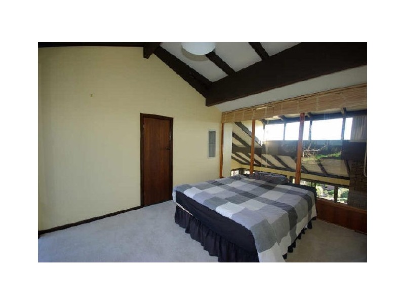 31 Taylor Road, Kalamunda WA 6076