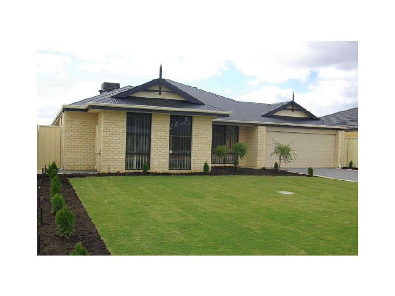 106 Sheffield Road, Wattle Grove WA 6107