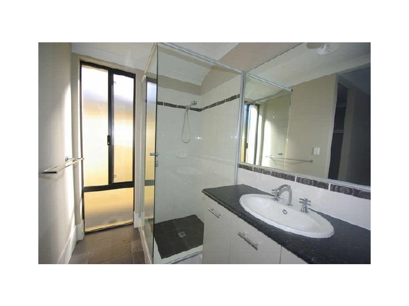 106 Sheffield Road, Wattle Grove WA 6107