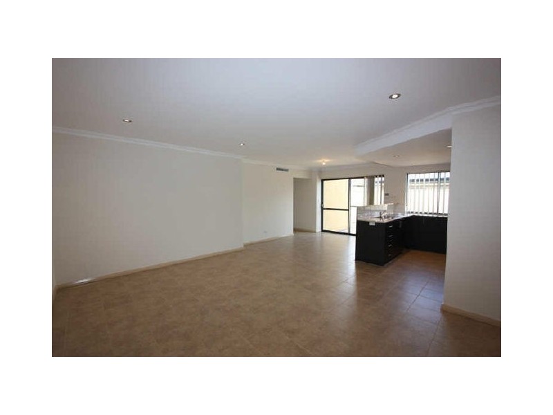 C/39 Currong Way, Nollamara WA 6061