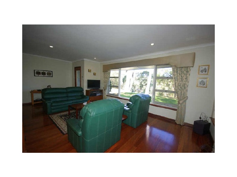 Gooseberry Hill WA 6076