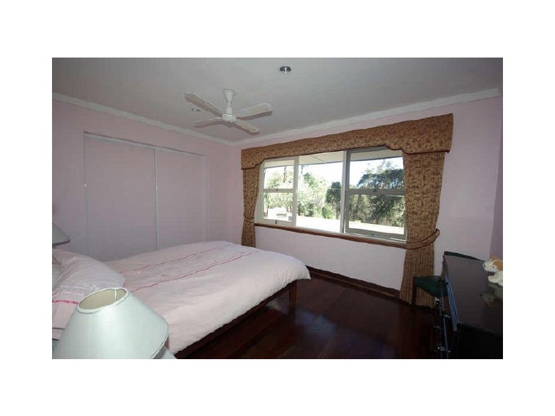 Gooseberry Hill WA 6076