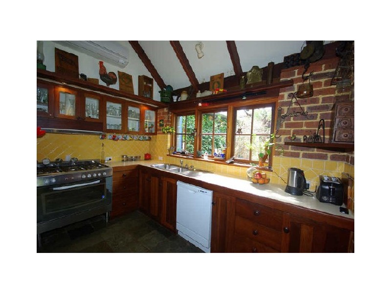 231 Paulls Valley Road, Paulls Valley WA 6076