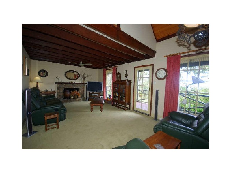 231 Paulls Valley Road, Paulls Valley WA 6076