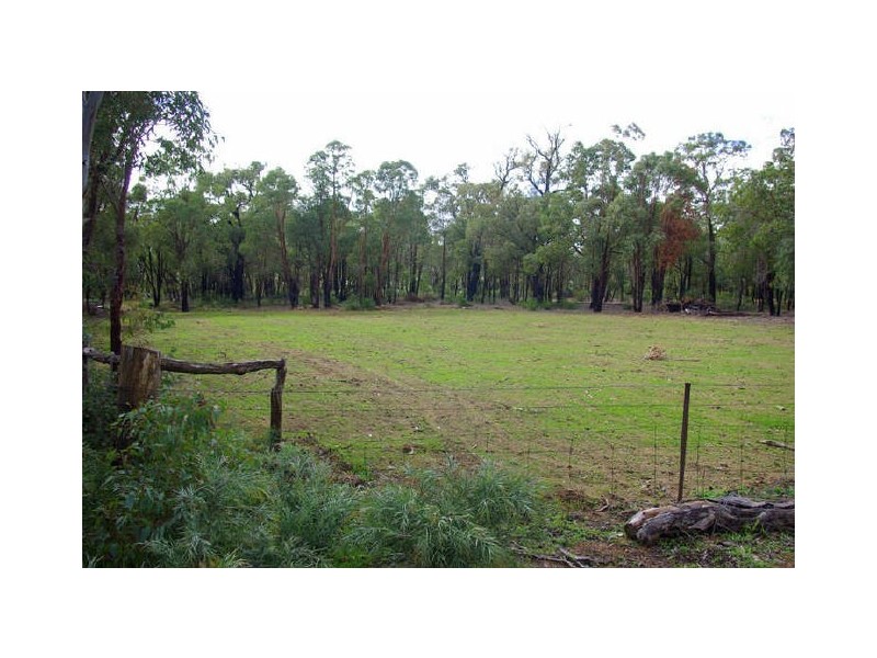 231 Paulls Valley Road, Paulls Valley WA 6076