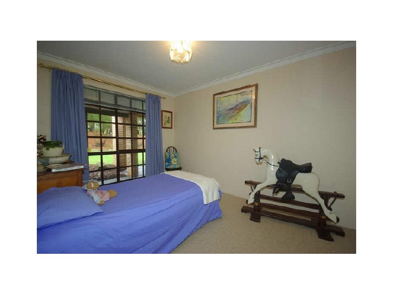 68 Valcan Road, Orange Grove WA 6109