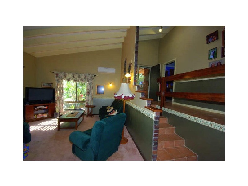 101 Kalamunda Road, Kalamunda WA 6076