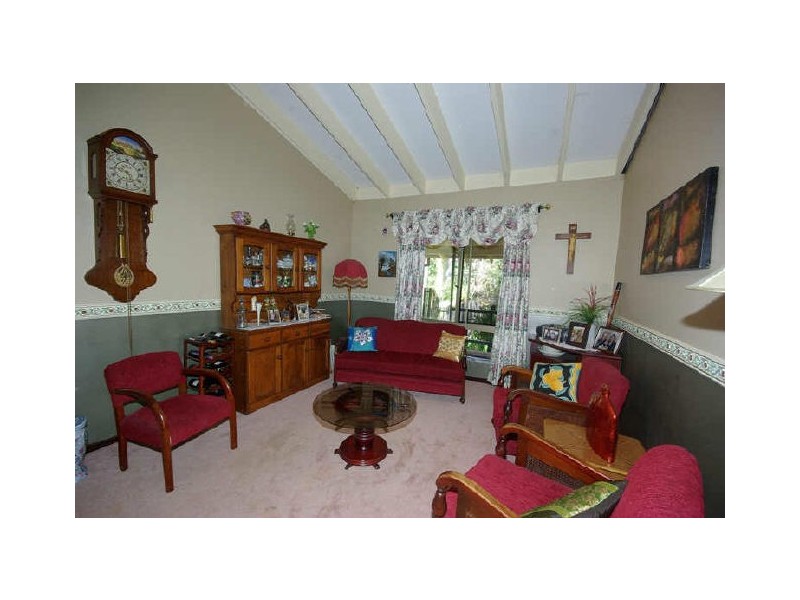 101 Kalamunda Road, Kalamunda WA 6076