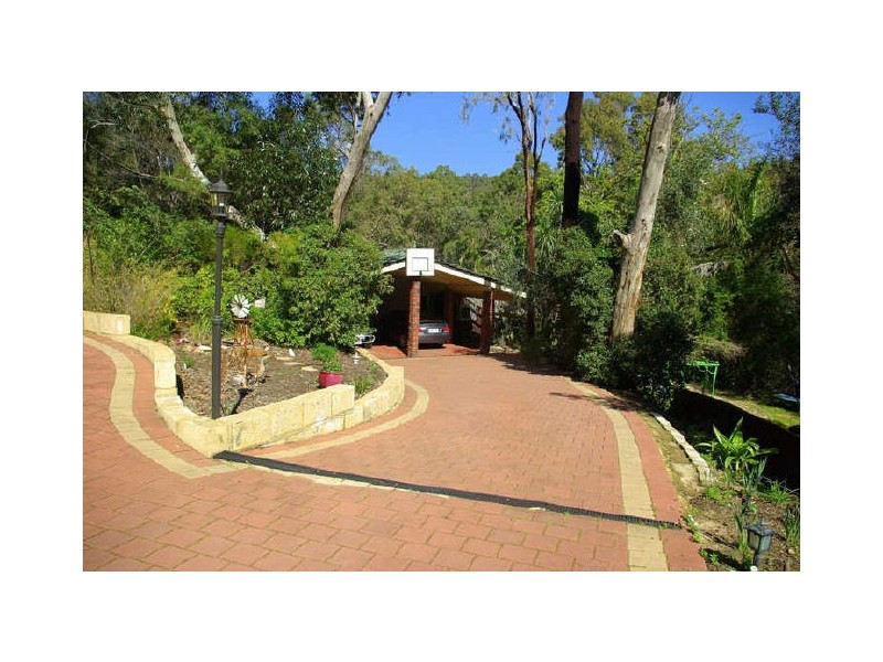 101 Kalamunda Road, Kalamunda WA 6076