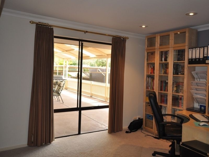 39 Wilkins Road, Kalamunda WA 6076