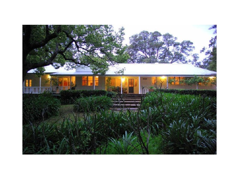 Gooseberry Hill WA 6076