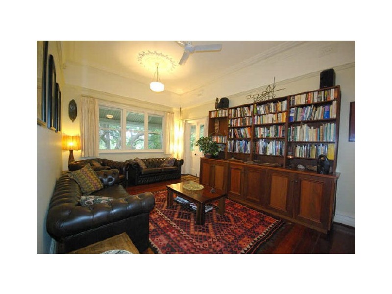 Gooseberry Hill WA 6076