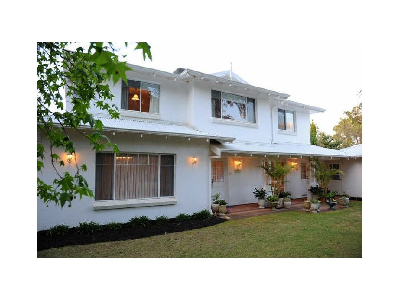 22 Balmoral Road, Gooseberry Hill WA 6076