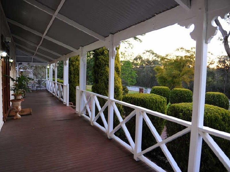 176 Williams Street, Gooseberry Hill WA 6076