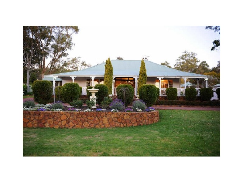 176 Williams Street, Gooseberry Hill WA 6076